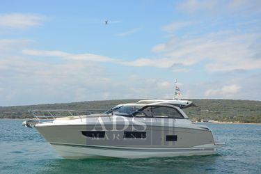36' Jeanneau 2016 Yacht For Sale